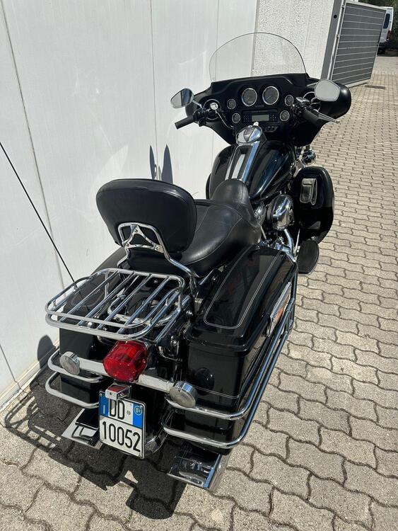 Harley-Davidson 1584 Electra Glide Ultra Classic (2008 - 13) - FLHTCU (4)