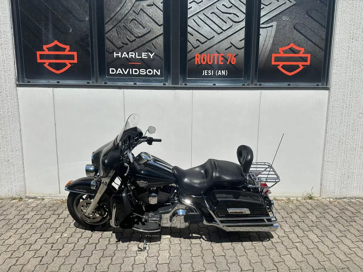 Harley-Davidson 1584 Electra Glide Ultra Classic (2008 - 13) - FLHTCU (11)