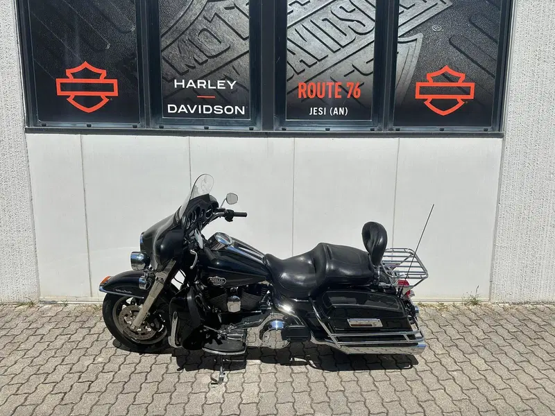 Harley-Davidson 1584 Electra Glide Ultra Classic (2008 - 13) - FLHTCU (11)
