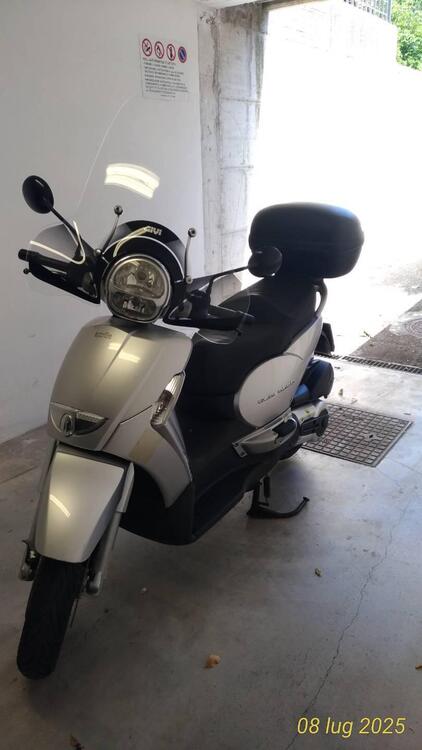 Aprilia Scarabeo 400 (2006 - 11)