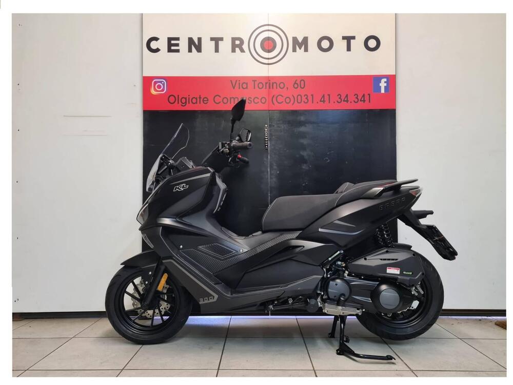 Kl Brera 300 (2022 - 25) (2)