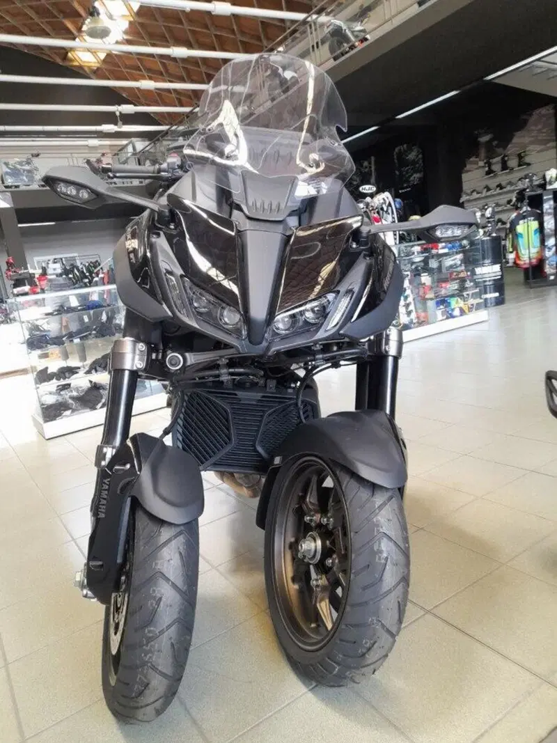 Yamaha Niken 890 GT (2023 - 26) (5)