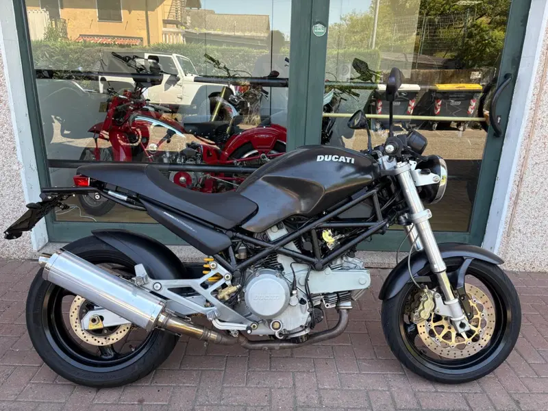 Ducati Monster 620 I.E. Dark (2002)