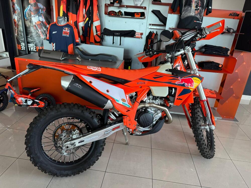 KTM 450 EXC-F Champion Edition (2025) (2)