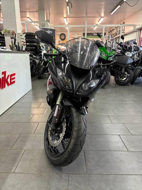 Kawasaki Ninja 600 ZX-6R (2009 - 16) (3)