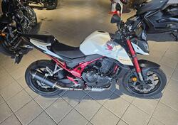 Honda CB 750 Hornet (2023 - 24) usata