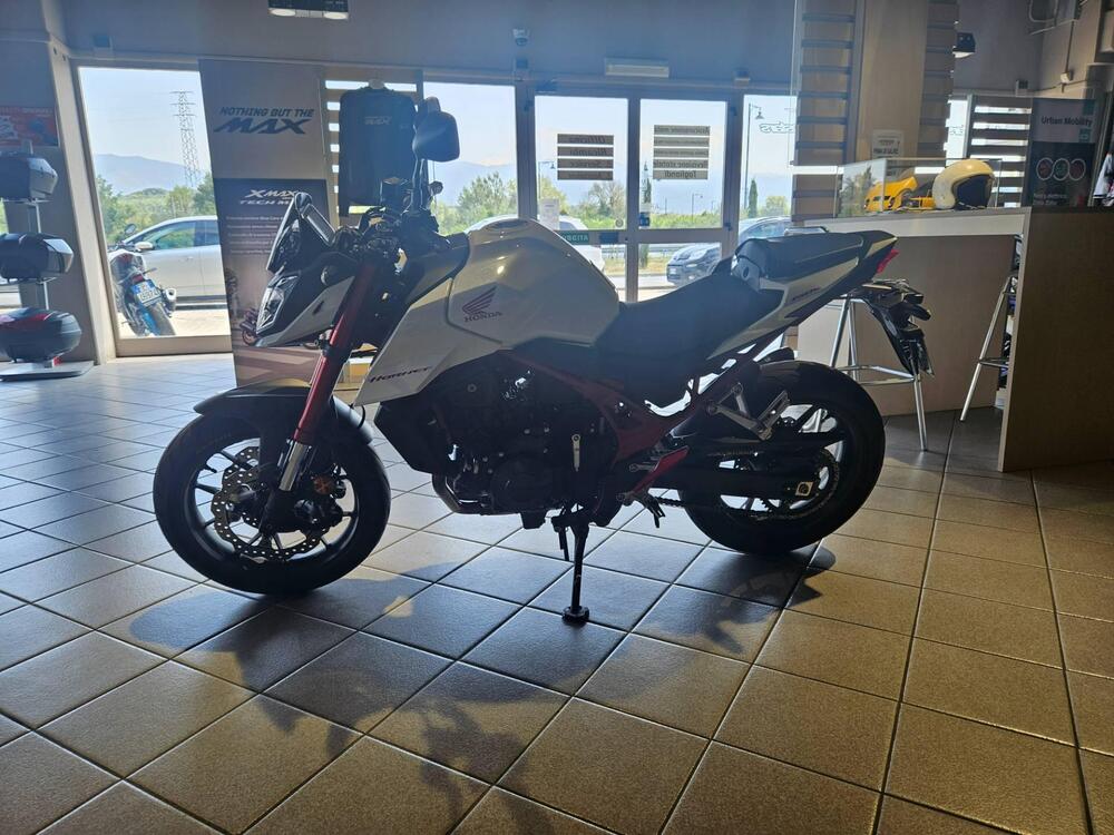 Honda CB 750 Hornet (2023 - 24) (2)