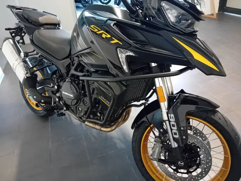 QJ Motor SRT 900 SX (2025 - 26) (11)