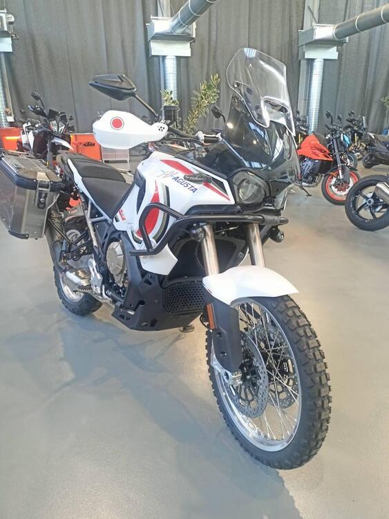 MV Agusta LXP Orioli (2024 - 25) (2)