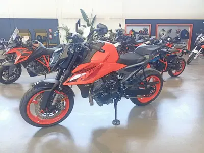 KTM 990 Duke (2024 - 26) nuova