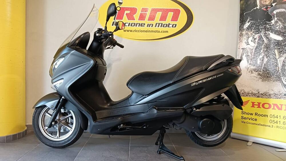 Suzuki Burgman UH 200 (2014 - 15) (3)