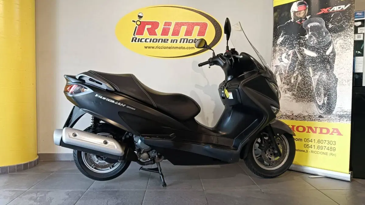 Suzuki Burgman UH 200 (2014 - 15)