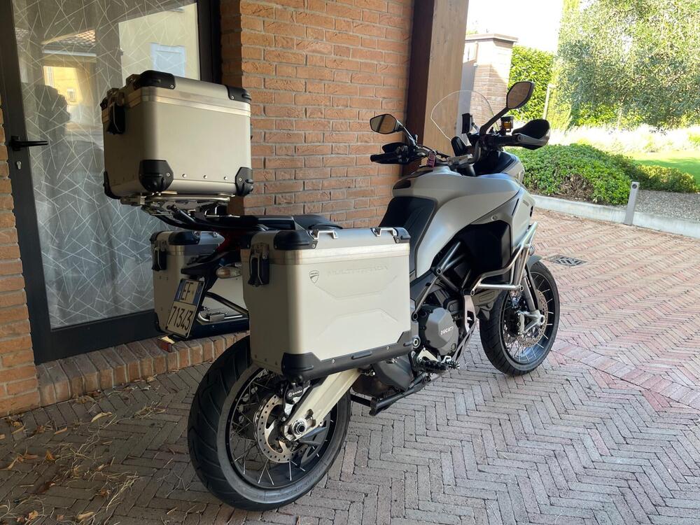 Ducati Multistrada 1200 Enduro (2016 - 18) (3)