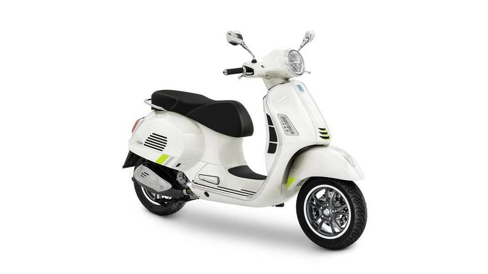 Vespa GTS 310 Super Tech (2025) (3)