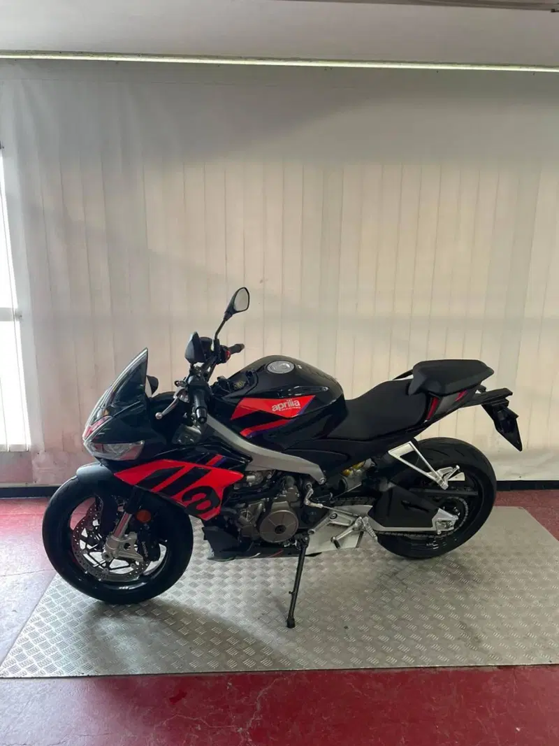 Aprilia Tuono 660 Factory (2022 - 24) (2)