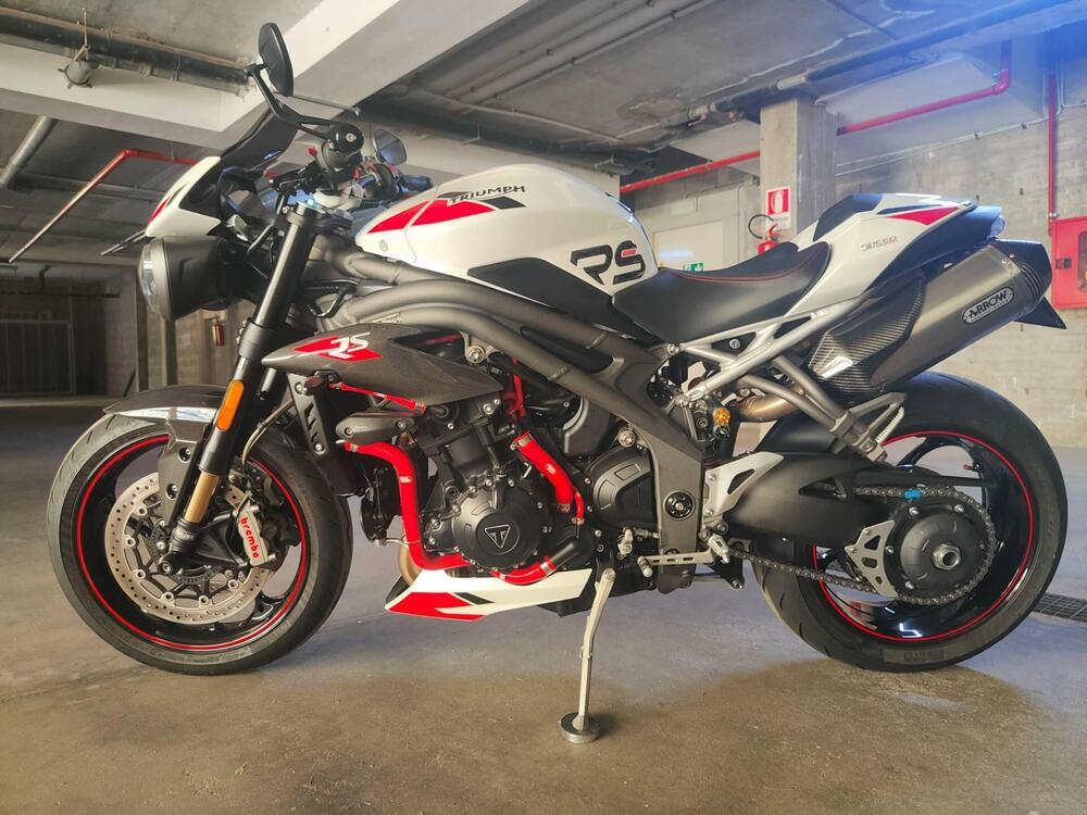 Triumph Speed Triple 1050 RS (2018 - 20) (2)