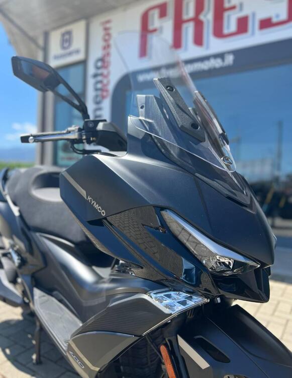 Kymco Xciting VS 400i (2023 - 25) (2)