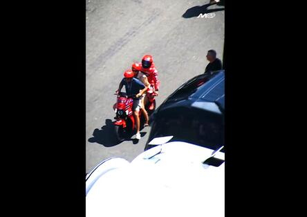 Marquez e il ritorno in scooter con i genitori di Bagnaia: Divertente, abbiamo un buon rapporto [VIDEO]