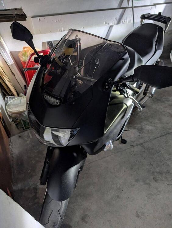 Honda VTR 1000 F Firestorm (1997 - 00) (3)