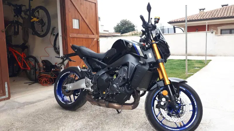 Yamaha MT-09 SP (2021 - 23) (16)