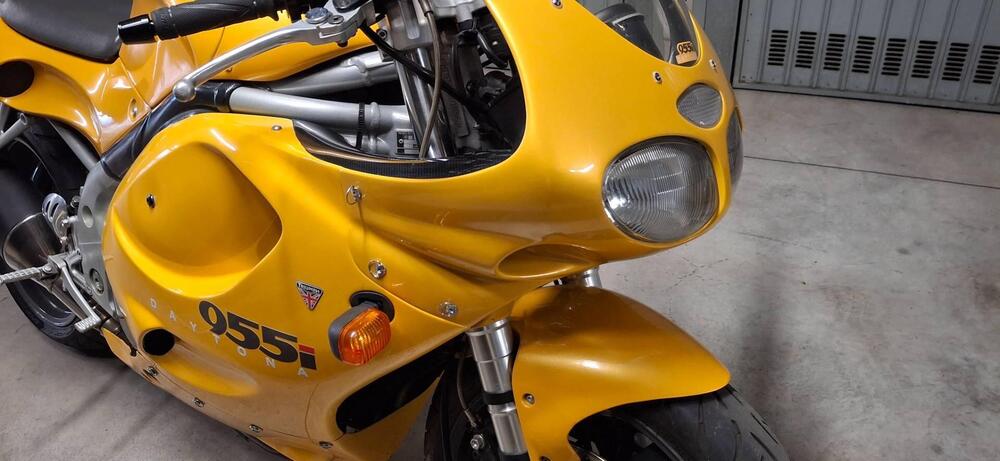 Triumph Daytona 955 I (1999 - 01)