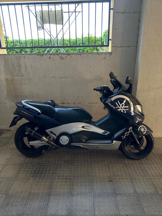 Yamaha T-Max 500 (2001 - 03) (4)