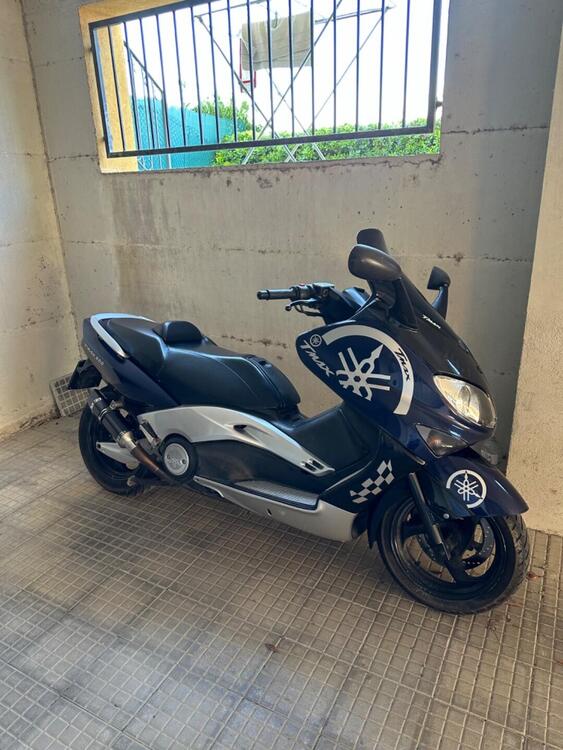 Yamaha T-Max 500 (2001 - 03) (5)