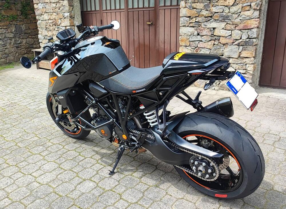 KTM 1290 Super Duke R ABS (2017 - 18) (2)