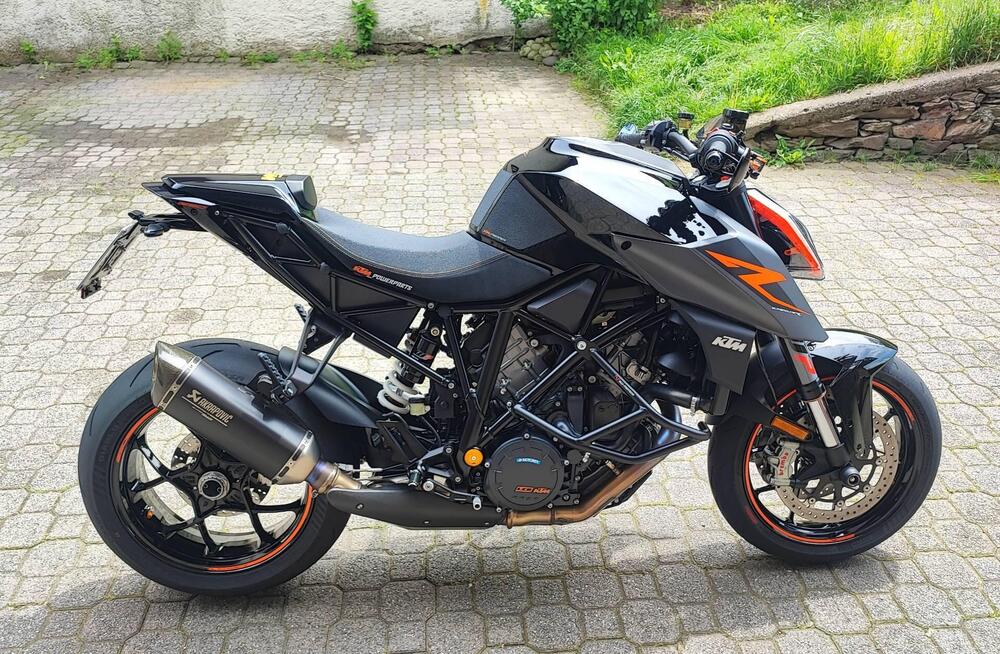 KTM 1290 Super Duke R ABS (2017 - 18) (3)