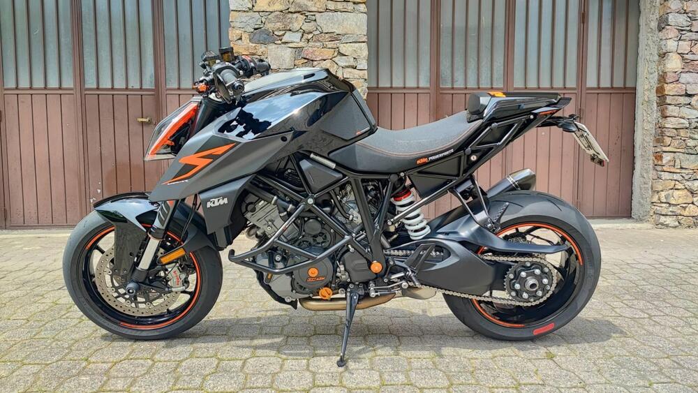 KTM 1290 Super Duke R ABS (2017 - 18) (4)
