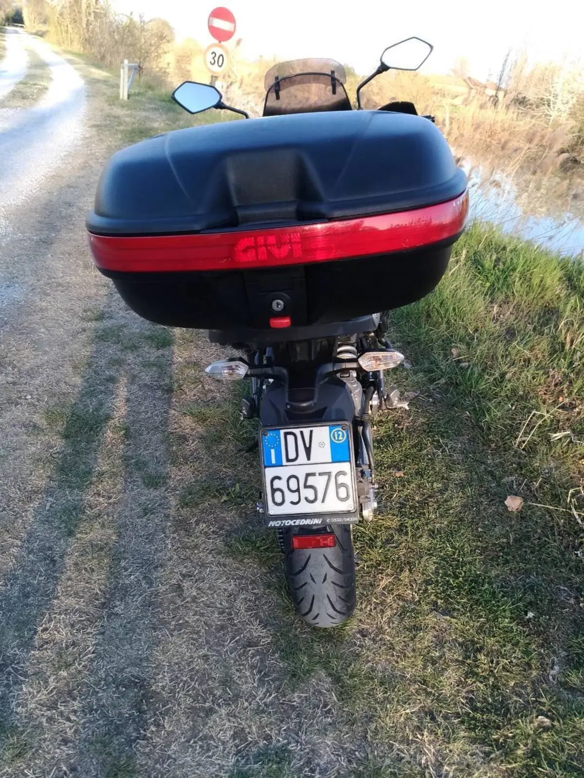 Kawasaki Versys 650 (2010 - 13) (4)