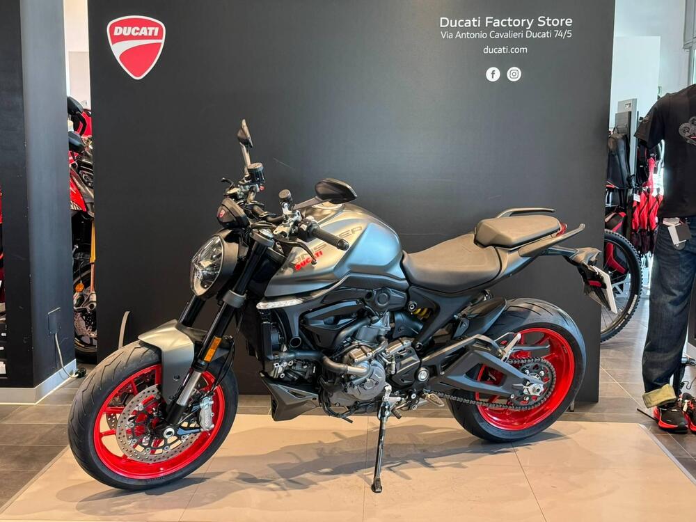 Ducati Monster 937 + (2021 - 25) (4)