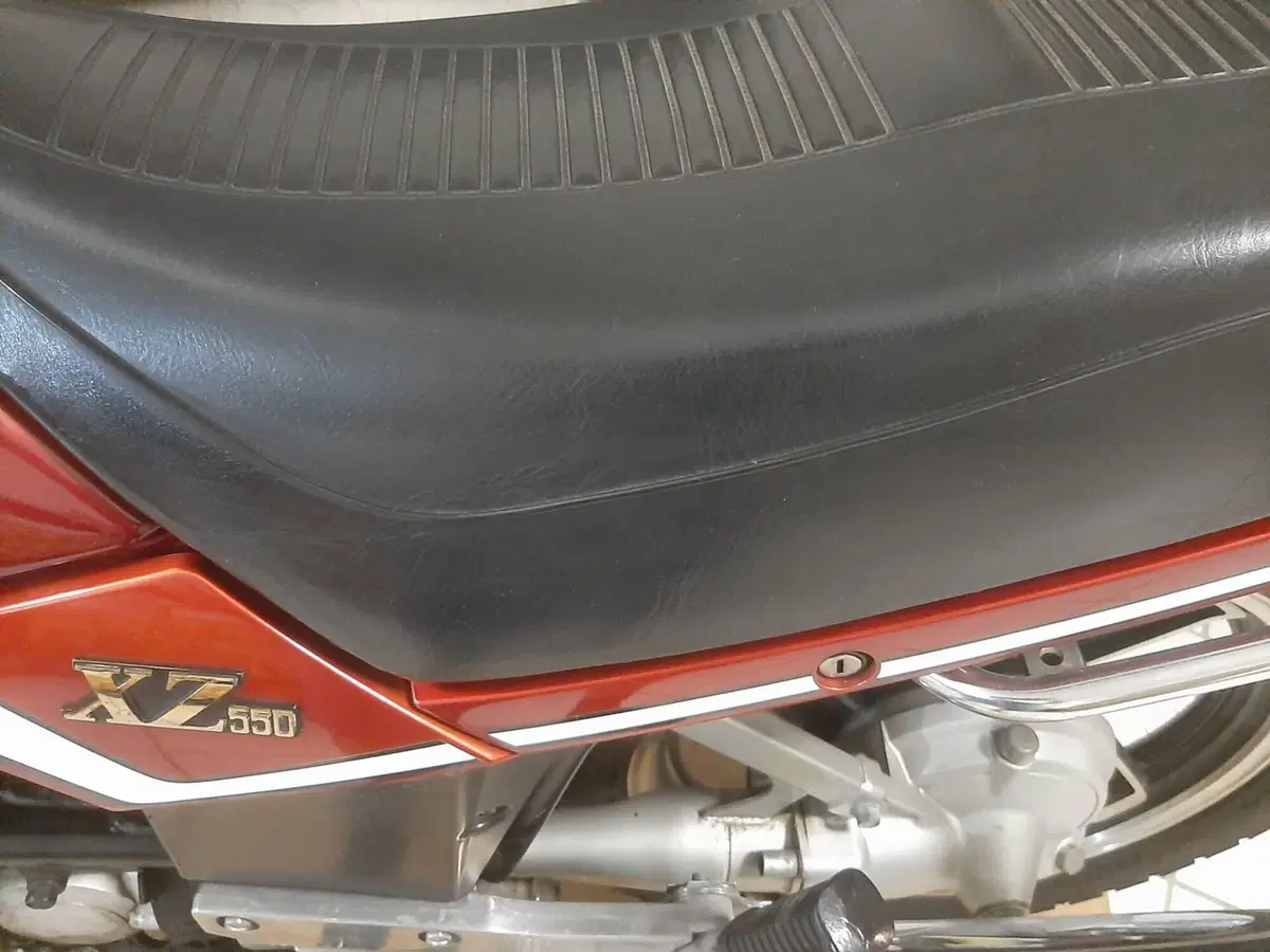 Yamaha XZ550 (9)