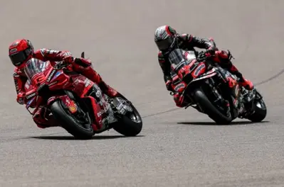 MotoGP 2025. DopoGP della Repubblica Ceca a Brno. Marc fa quello che vuole, poi c&rsquo;&egrave; Bez [VIDEO]