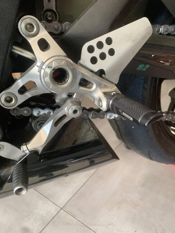 MV Agusta F3 800 EAS (2013 - 15) (5)