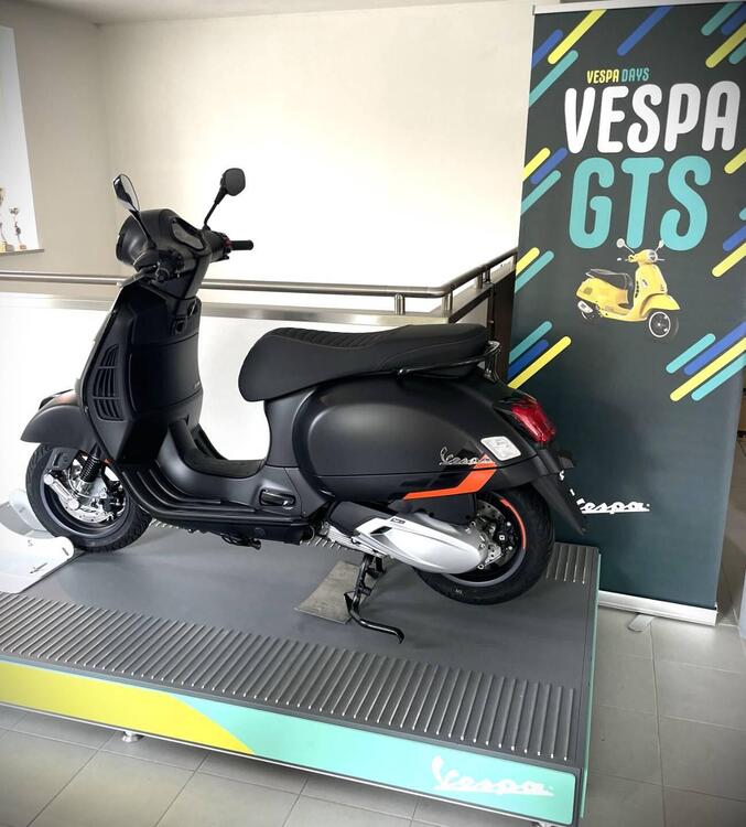 Vespa GTS 310 Supersport (2025)