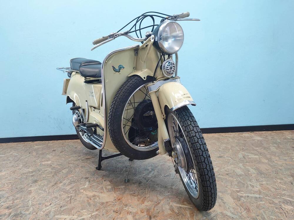 Moto Guzzi Galletto 192 (2)
