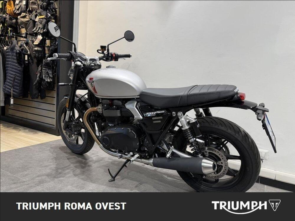 Triumph Speed Twin 900 (2025) (4)