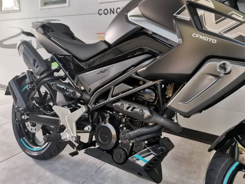 CFMOTO 125NK (2025 - 26) (14)