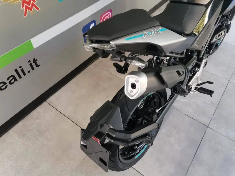 CFMOTO 125NK (2025 - 26) (19)