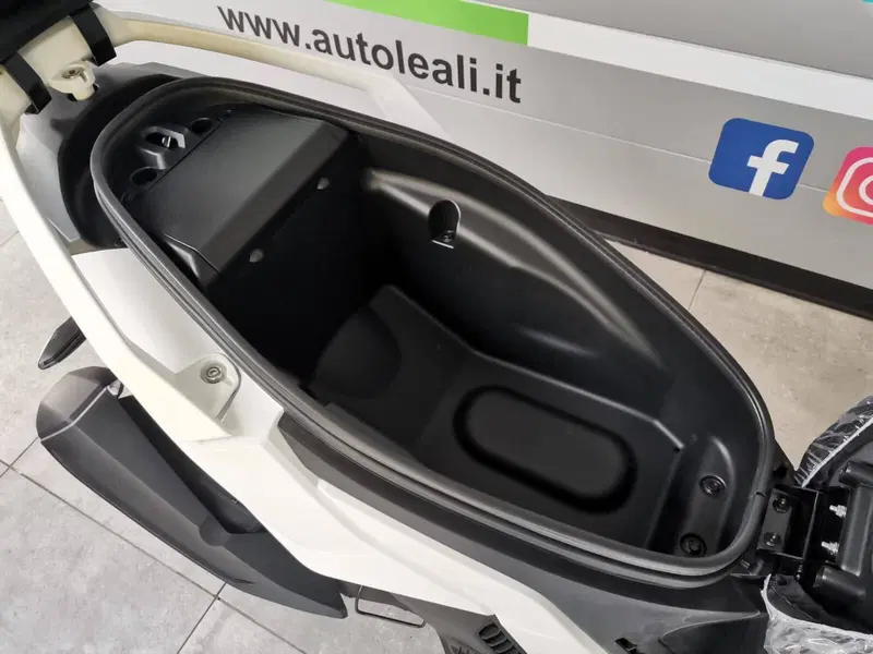 Kymco Agility 125 S (2022 - 26) (18)