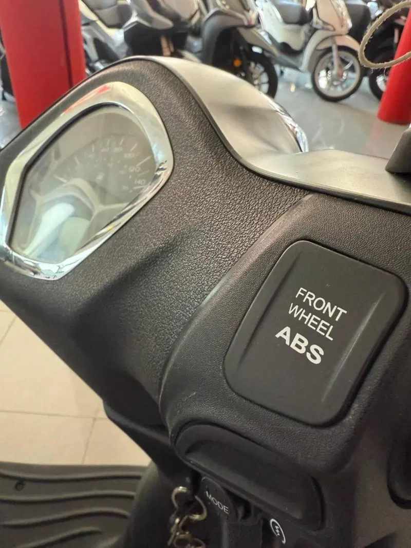 Piaggio Liberty 125 ABS (2017 - 20) (2)