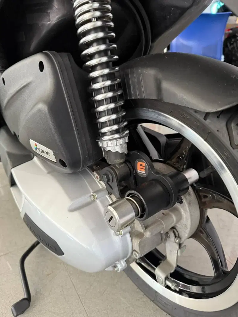 Piaggio Liberty 125 ABS (2017 - 20) (8)