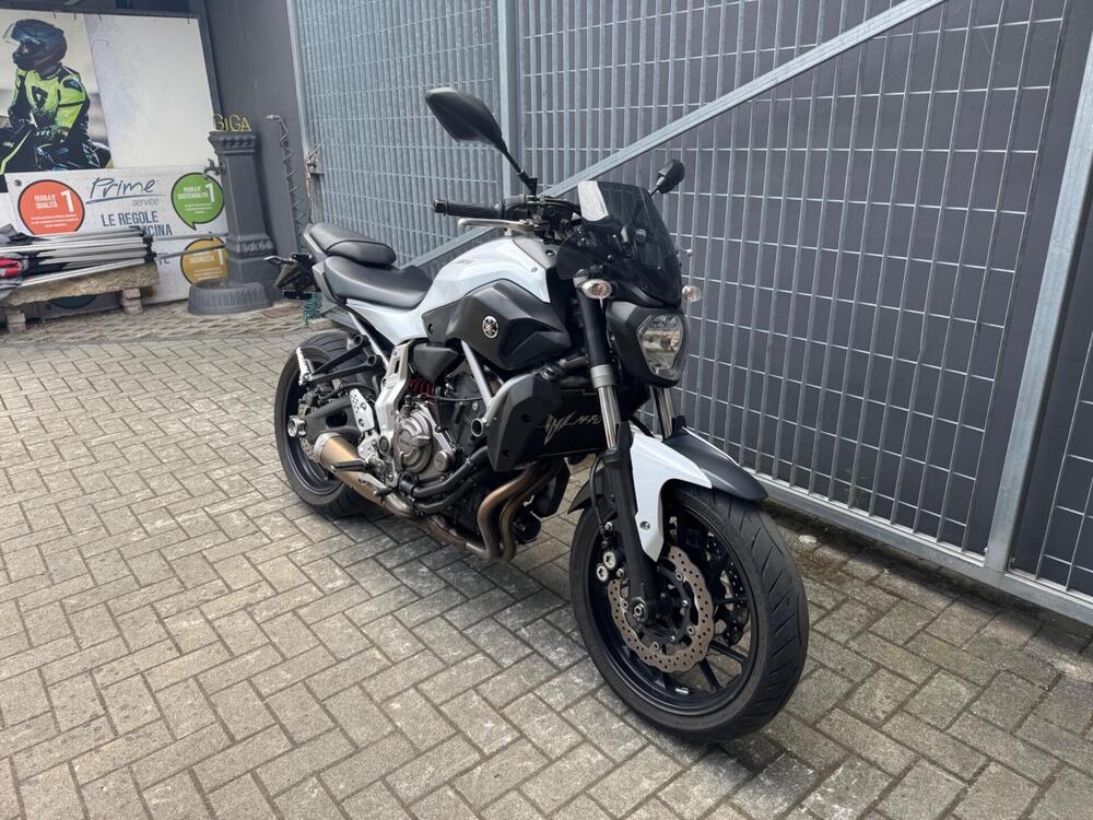 Yamaha MT-07 (2014 - 16) (2)