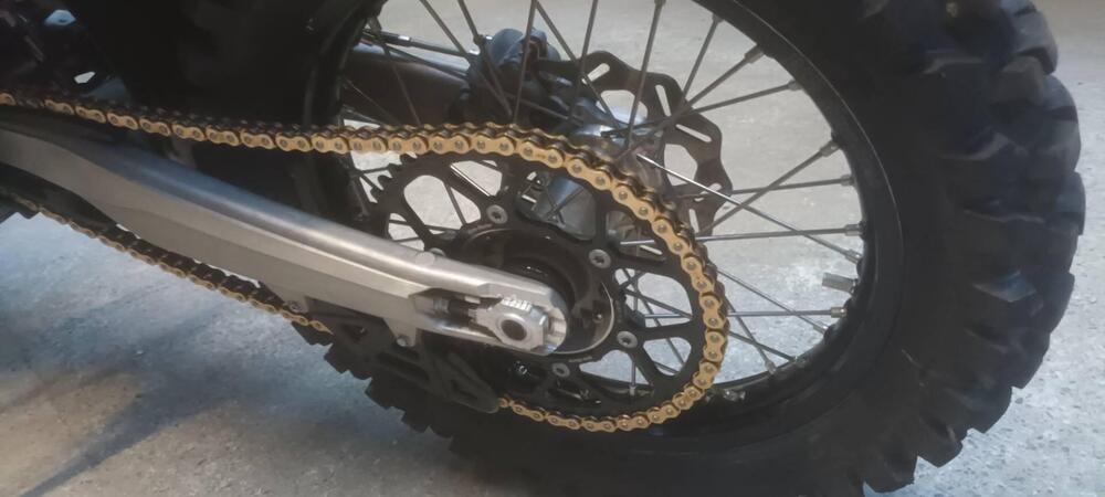 Husqvarna TE 250i (2022) (4)