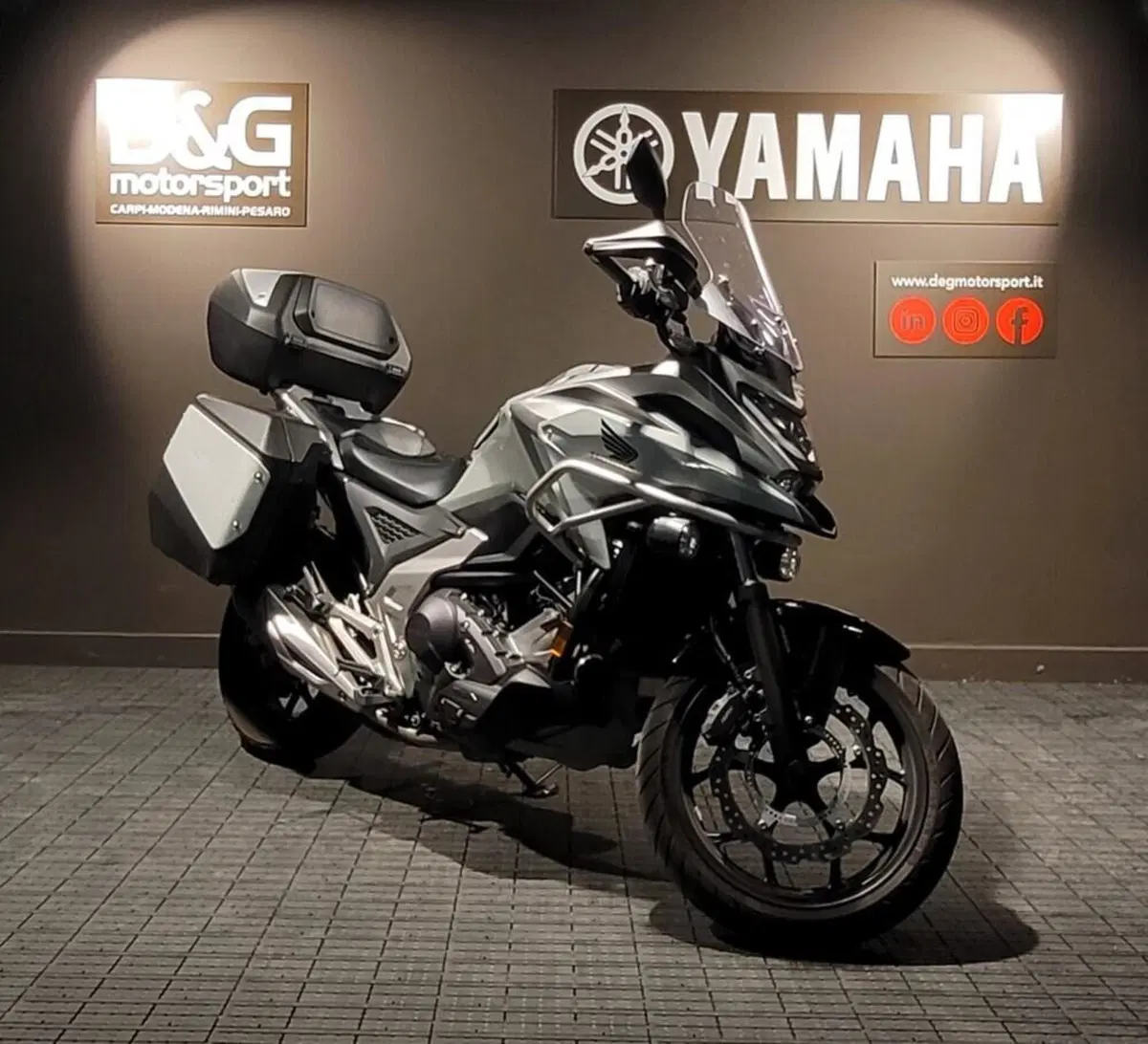 Honda NC 750 X DCT (2021 - 24) (2)