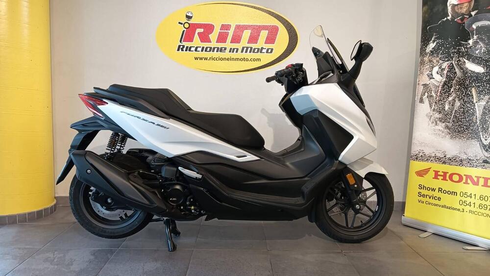 Honda Forza 350 (2025)