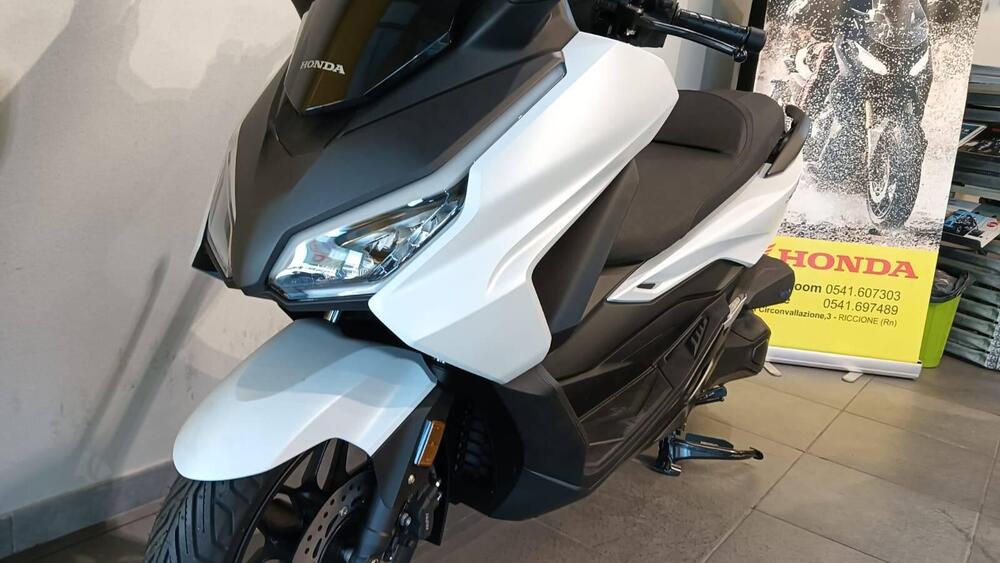 Honda Forza 350 (2025) (5)
