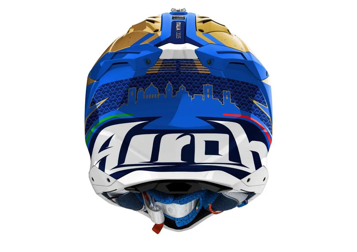 AIROH Aviator III 6Days® Italia 2025: 200 caschi, una leggenda da collezione [VIDEO ITV] (4)