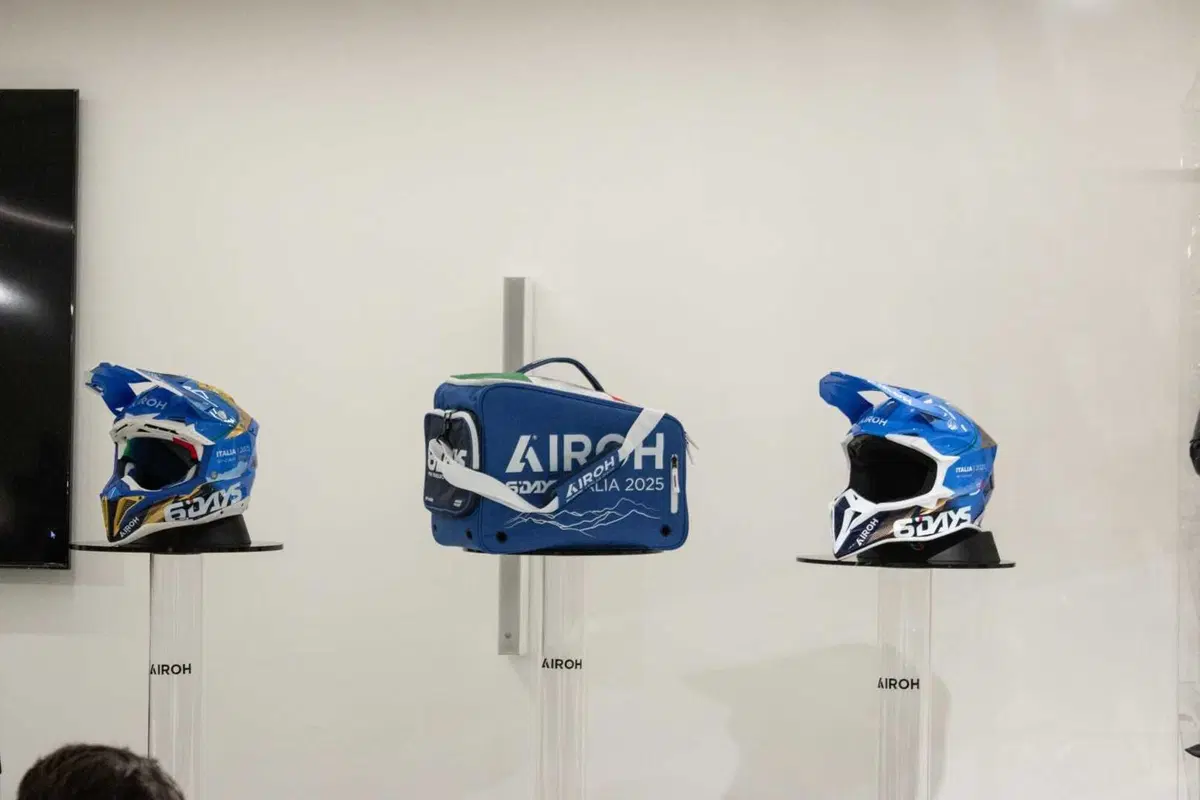 AIROH Aviator III 6Days® Italia 2025: 200 caschi, una leggenda da collezione [VIDEO ITV] (7)